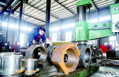 制造機(jī)械 從藍(lán)圖到成品的工業(yè)脊梁